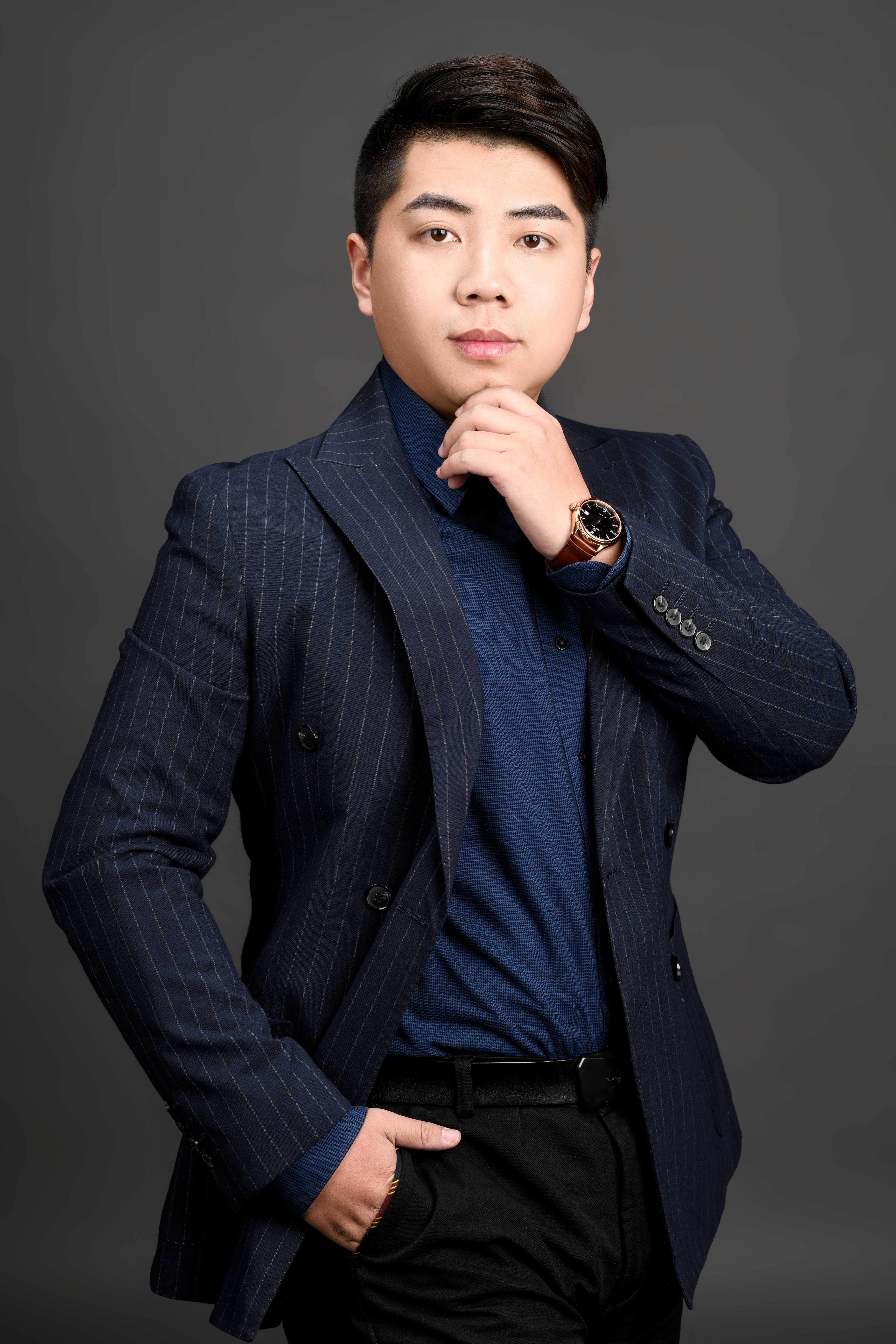 于文(wén)强